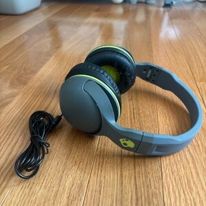 Skullcandy Hesh 2.0 Headphones On Ear UNTESTED